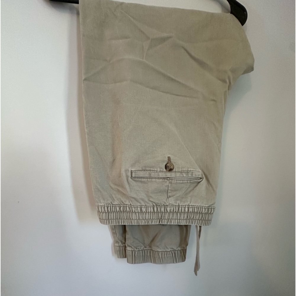 George dress khaki joggers